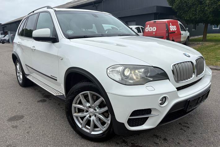 Hvid BMW X5 fra 2012