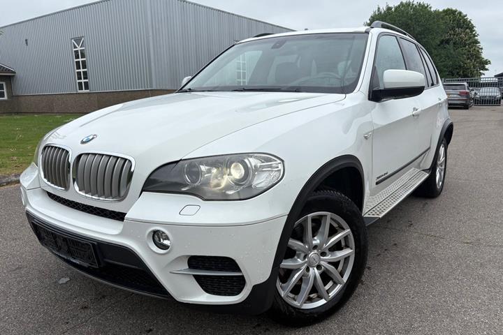 Hvid BMW X5 fra 2012