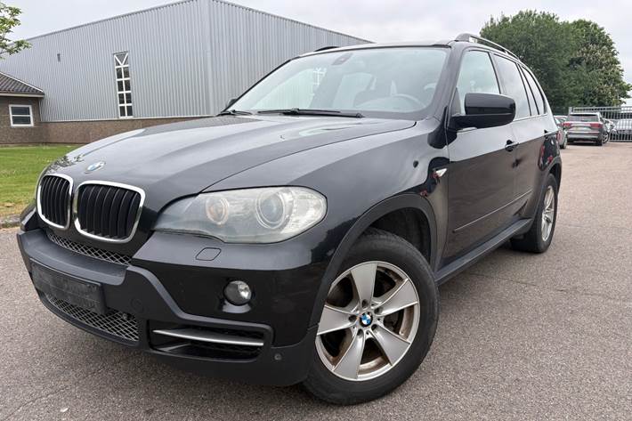 Sort BMW X5 fra 2010
