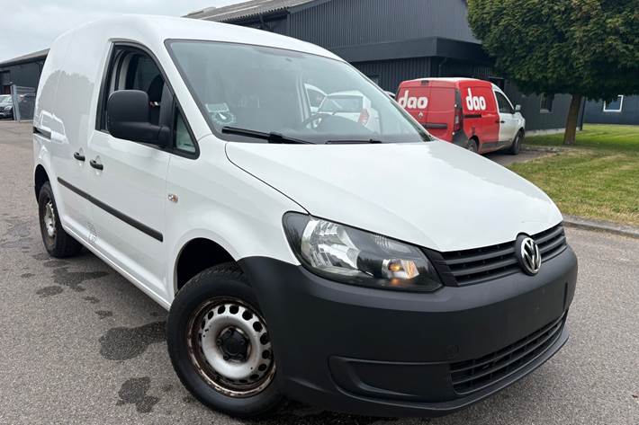 Hvid VW Caddy fra 2015