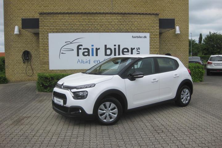 Hvid Citroën C3 fra 2022 set udefra