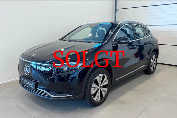 Sort Mercedes EQA250 fra 2025 set udefra