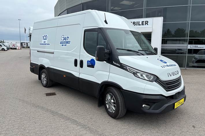 Hvid Iveco Daily fra 2026