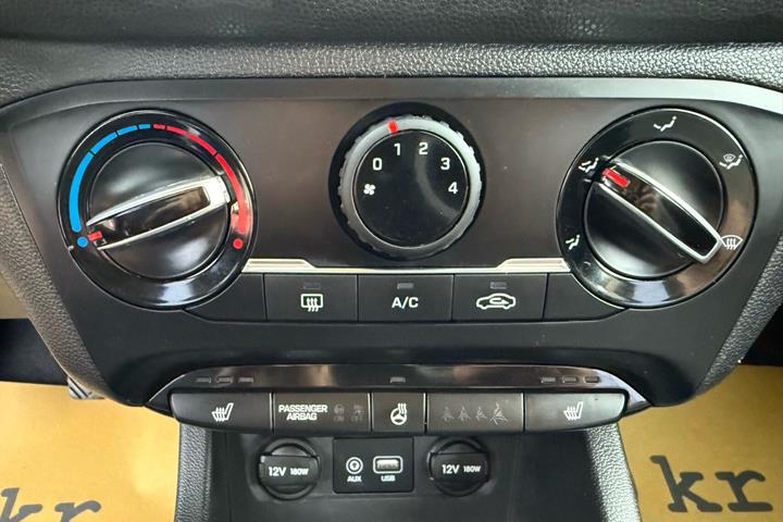 Hvid Hyundai i20 fra 2015