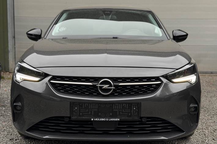 Grå Opel Corsa fra 2020