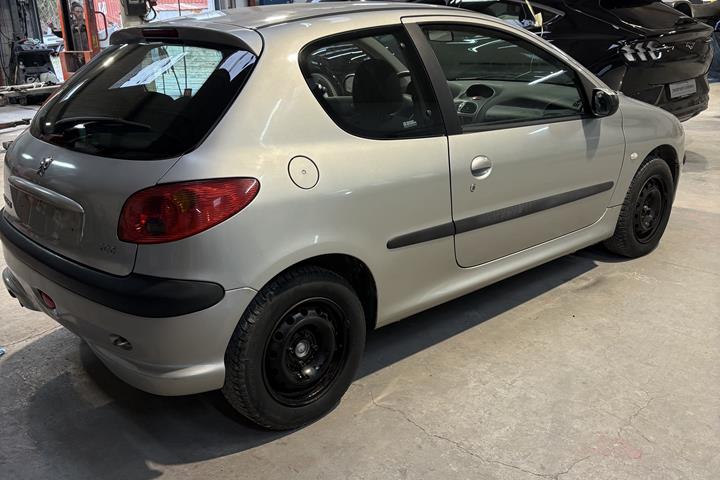 undefined Peugeot 206 fra 2004