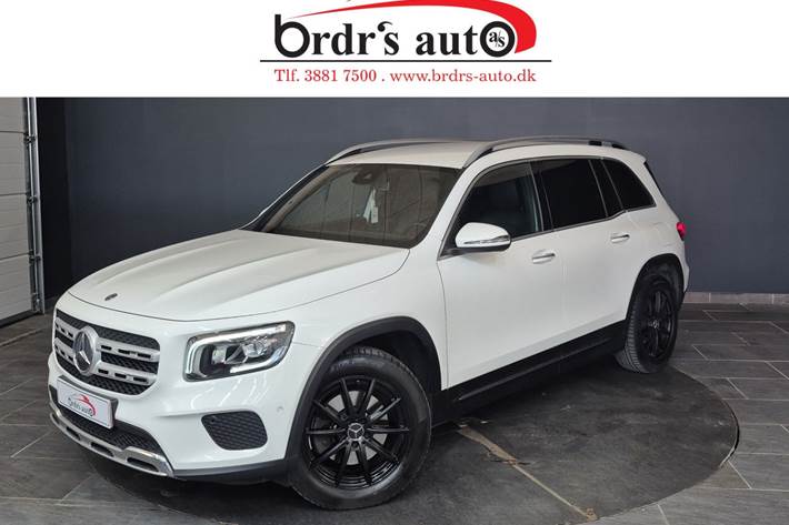 Hvid Mercedes GLB200 d fra 2021 set udefra