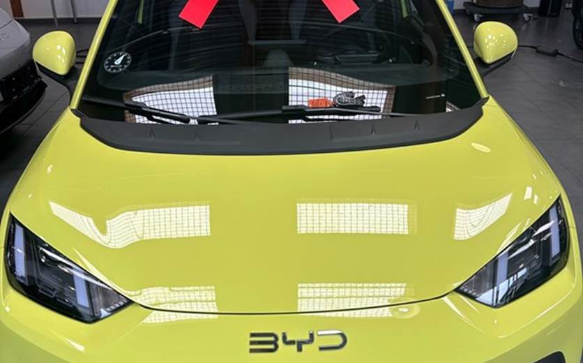 BYD Dolphin Surf EV Hatchback Automatgear