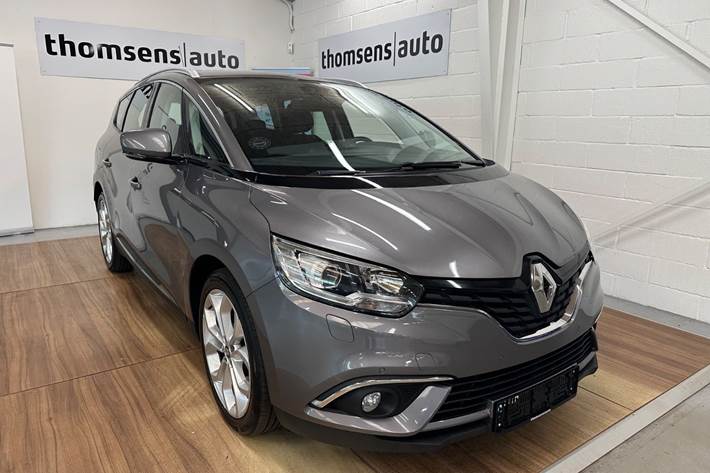 Grå Renault Grand Scenic IV fra 2020