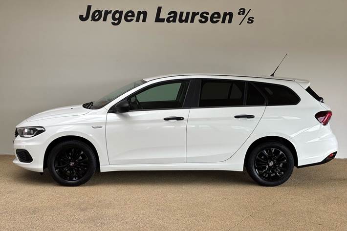 Hvid Fiat Tipo fra 2020