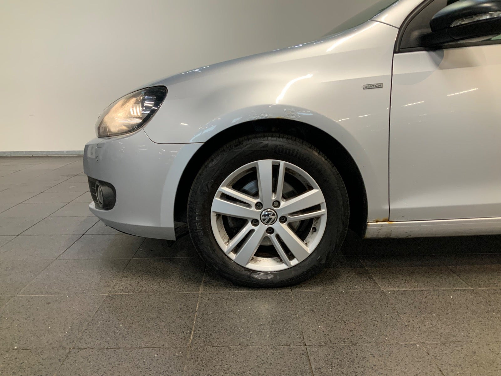 Sølv VW Golf VI fra 2012