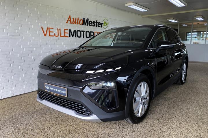 Sort Skoda Elroq fra 2025 set udefra