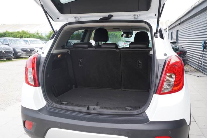 Hvid Opel Mokka fra 2015