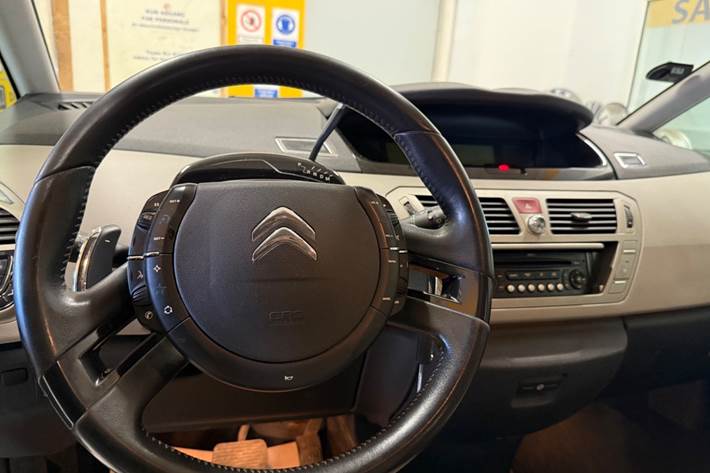 Sølv Citroën Grand C4 Picasso fra 2011