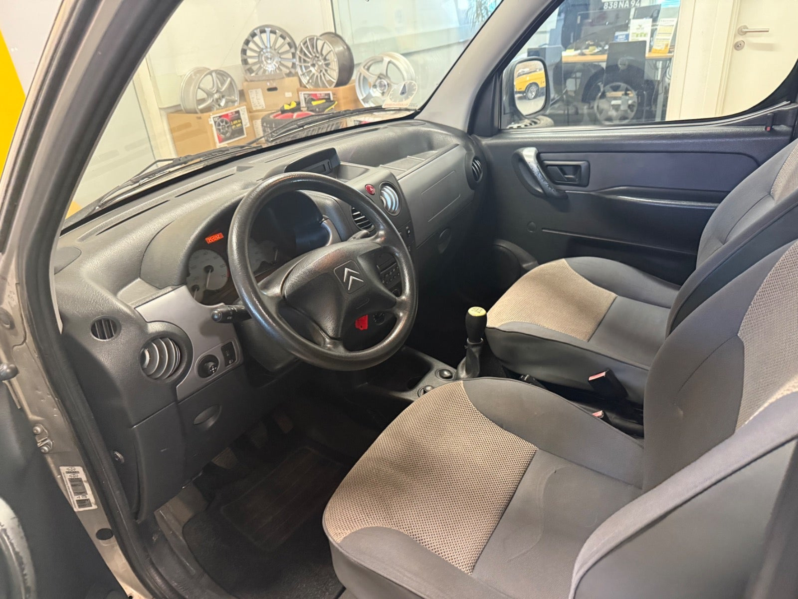 Beige Citroën Berlingo fra 2005