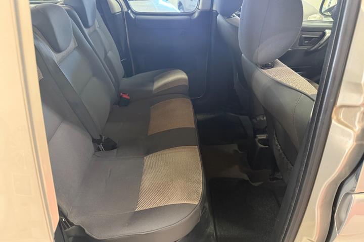 Beige Citroën Berlingo fra 2005
