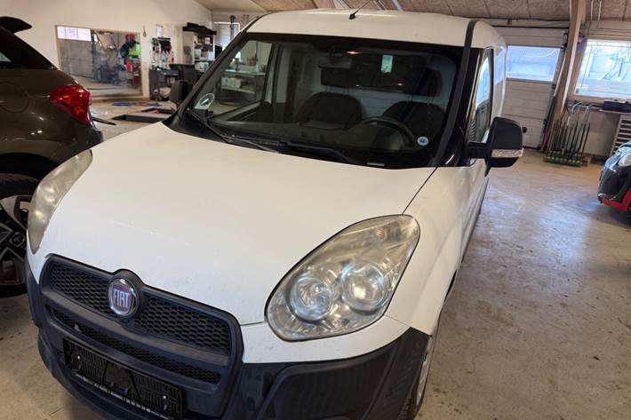 Hvid Fiat Doblò Cargo fra 2012