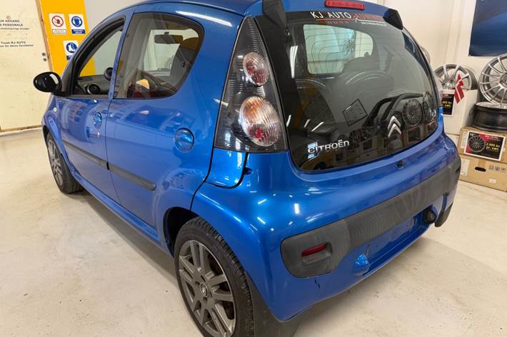 Blå Citroën C1 fra 2012