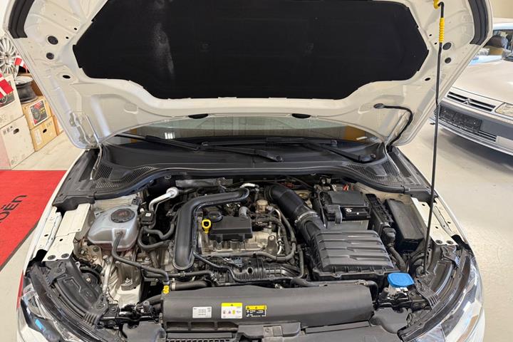 Hvid Audi A1 fra 2022