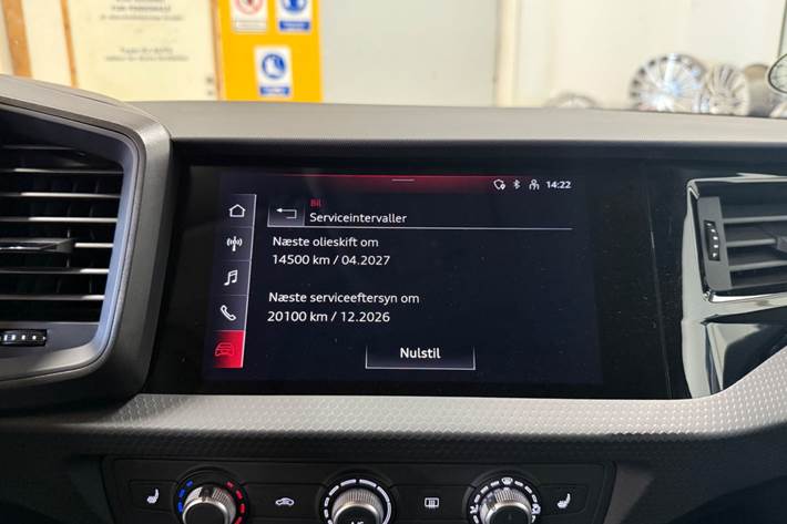 Hvid Audi A1 fra 2022