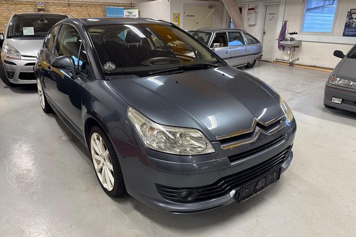 Grå Citroën C4 fra 2005
