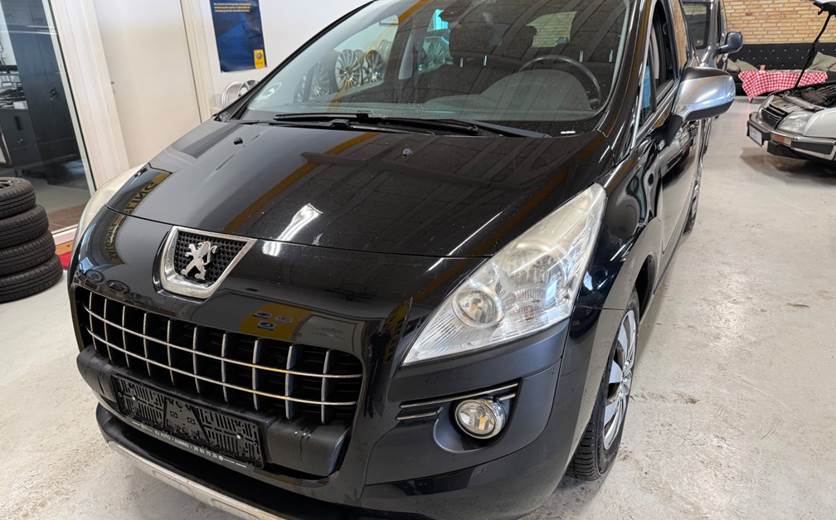 Peugeot 3008 1,6 HDi 112 Active