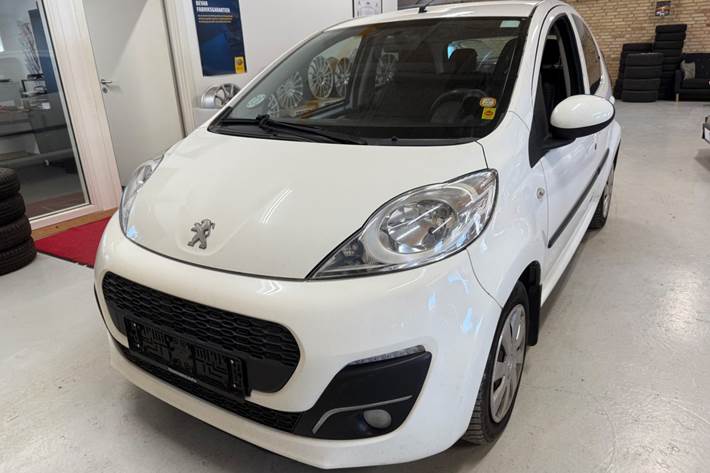 Hvid Peugeot 107 fra 2013