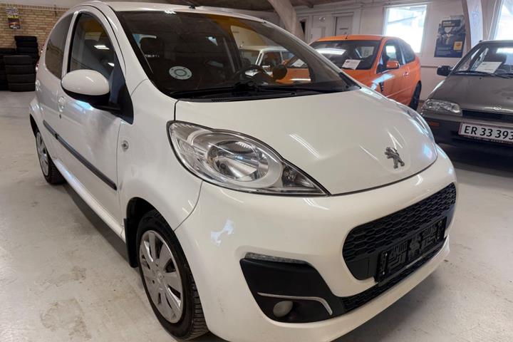 Hvid Peugeot 107 fra 2013