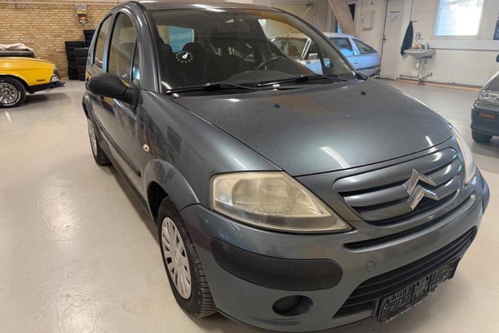 Grå Citroën C3 fra 2006