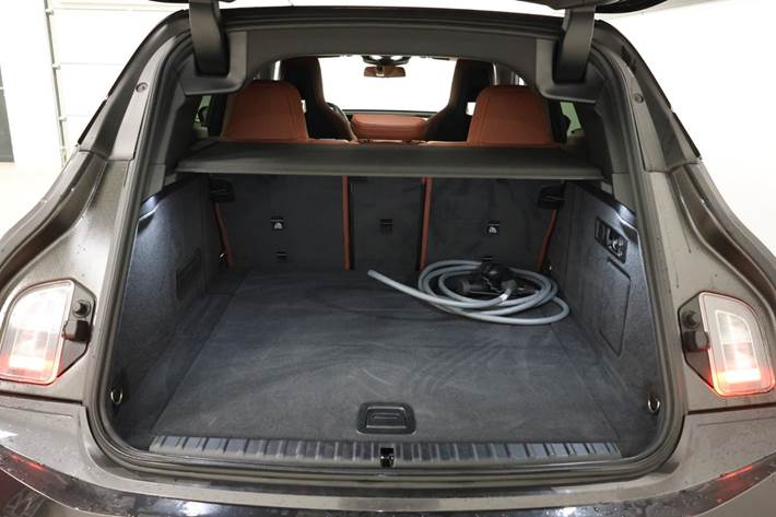 Sort BMW iX fra 2022
