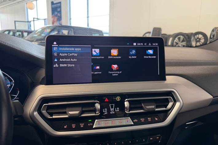 Grå BMW iX3 fra 2022