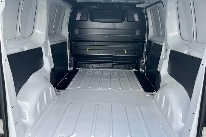 Hvid Citroën e-Jumpy fra 2025