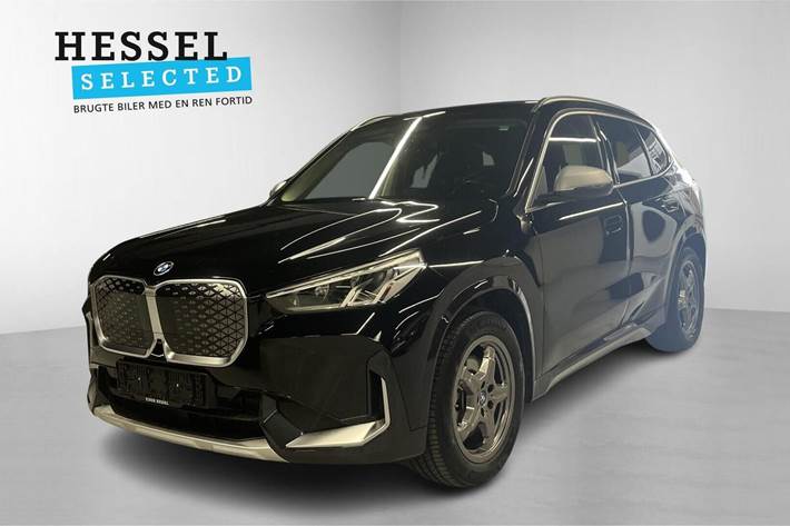 Sort BMW iX1 fra 2024