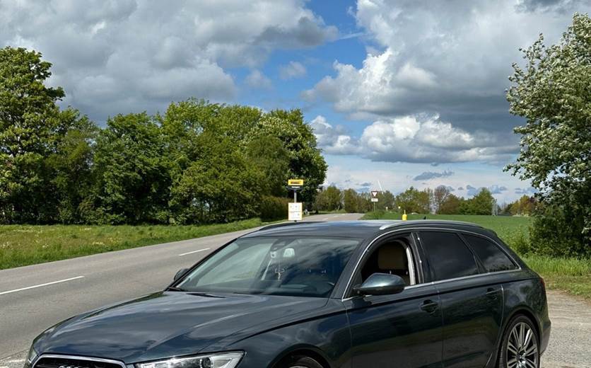 Audi A6 3,0 TDi 313 Avant quattro Tiptr.