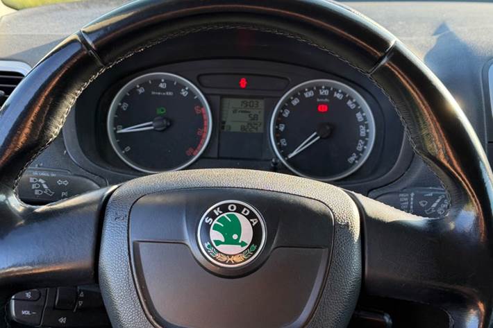 Sort Skoda Fabia fra 2009