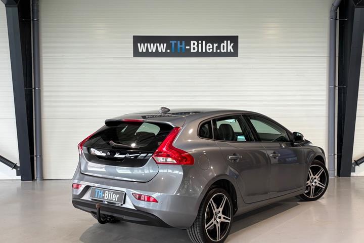 undefined Volvo V40 fra 2017