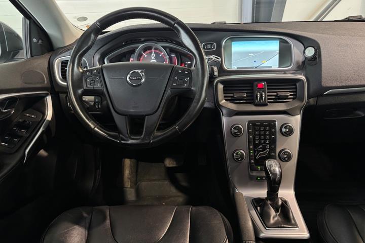 undefined Volvo V40 fra 2017
