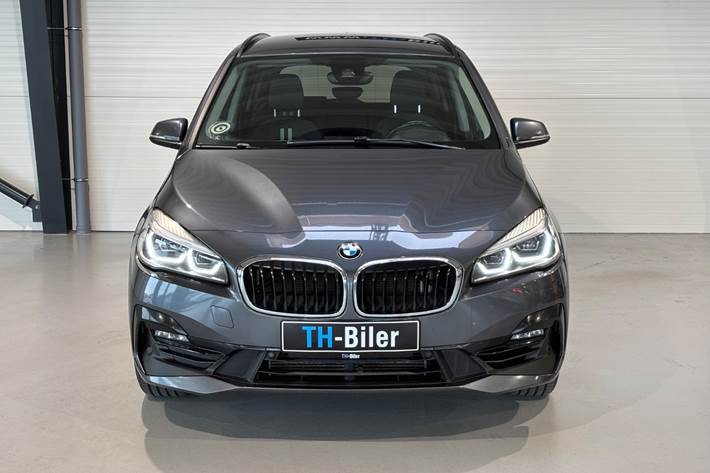 undefined BMW 216i fra 2019