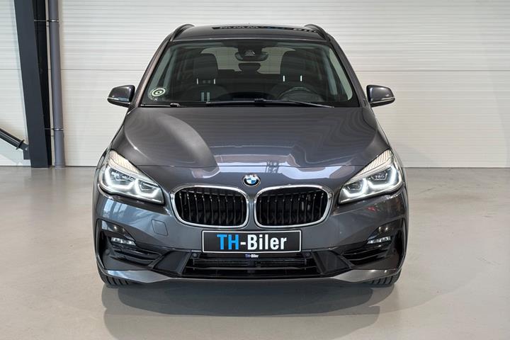 undefined BMW 216i fra 2019