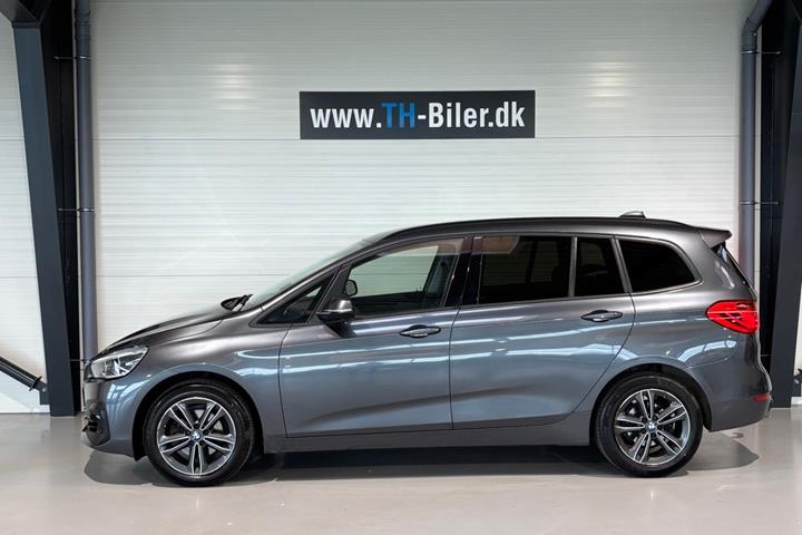 undefined BMW 216i fra 2019
