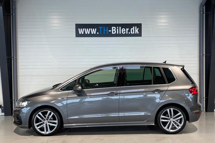 undefined VW Golf Sportsvan fra 2017