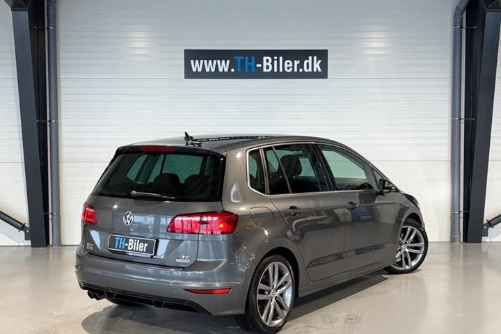 undefined VW Golf Sportsvan fra 2017