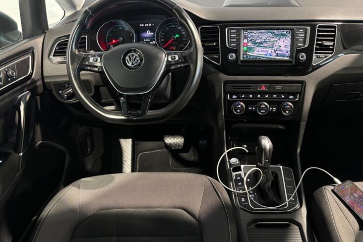 undefined VW Golf Sportsvan fra 2017