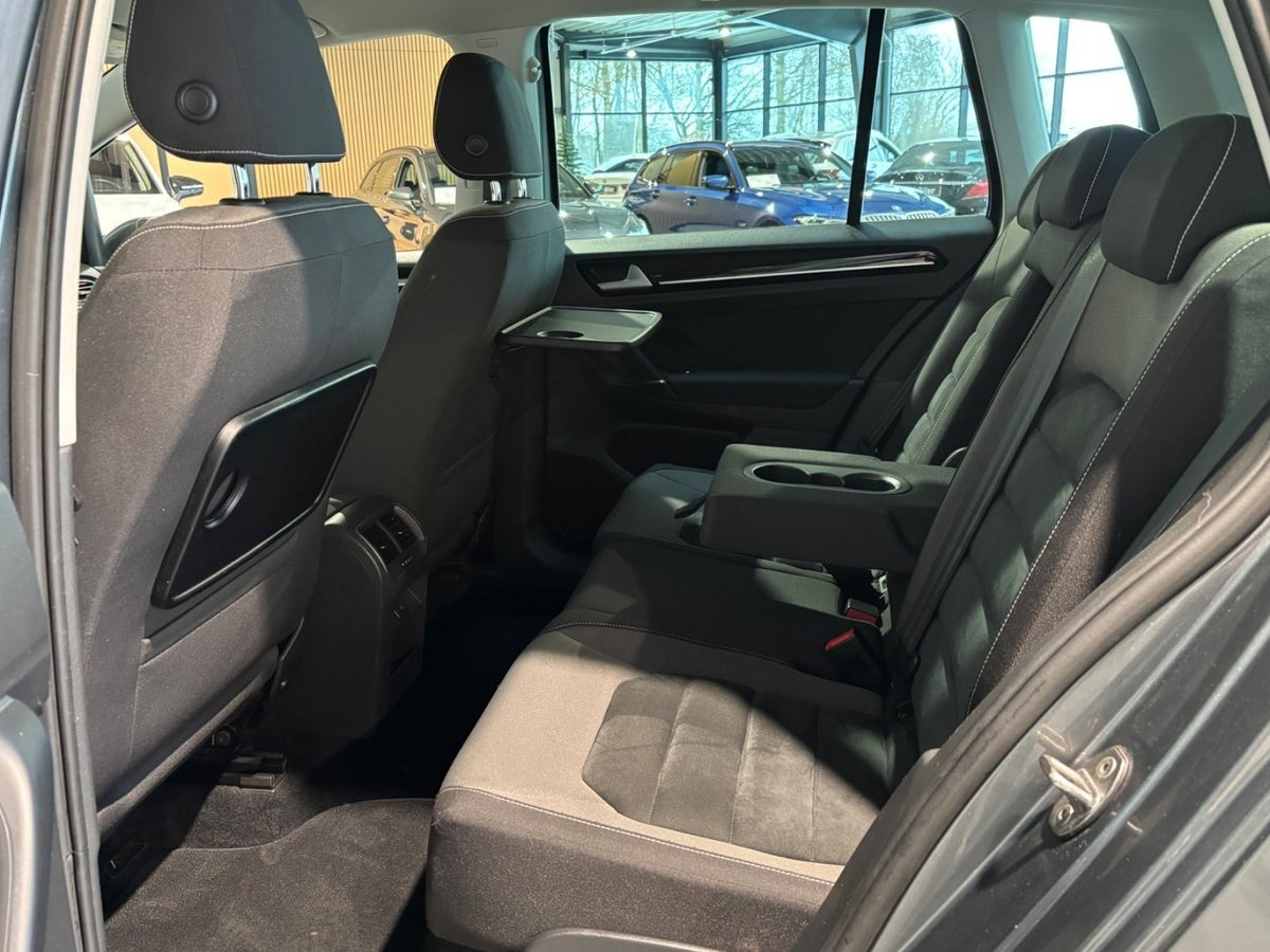 undefined VW Golf Sportsvan fra 2017
