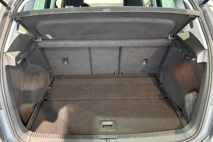 undefined VW Golf Sportsvan fra 2017