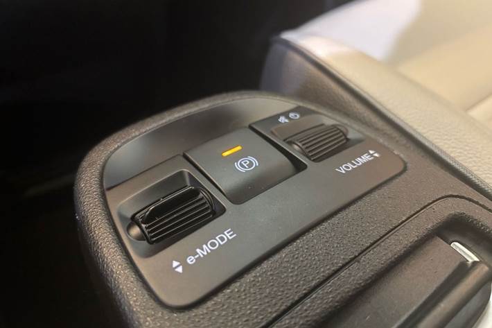 Blå Fiat 500e fra 2021