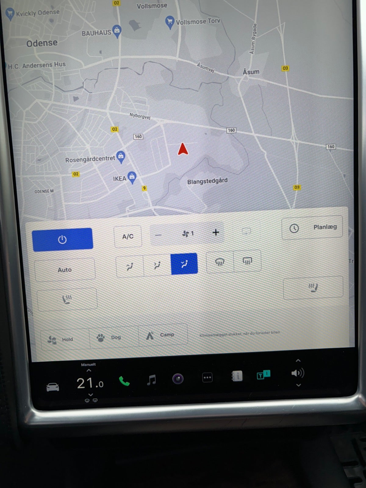Sort Tesla Model S fra 2018