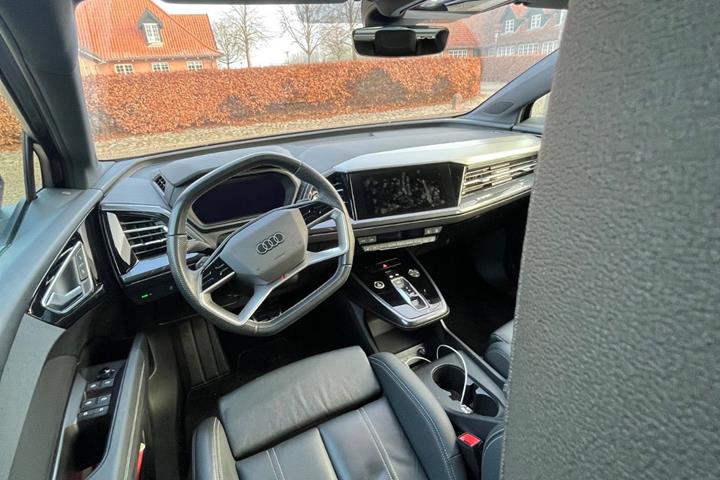Sort Audi Q4 e-tron fra 2022