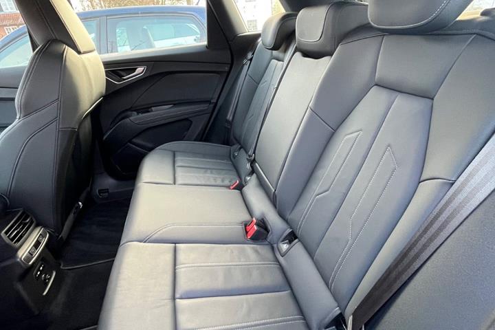 Sort Audi Q4 e-tron fra 2022