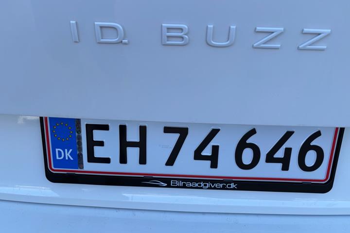 Hvid VW ID.Buzz fra 2023